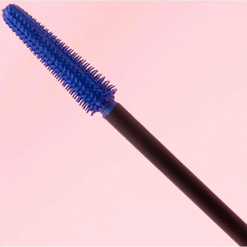 Benefit Bad Gal Bang Brightening Blue Mascara - Picture 12 of 16
